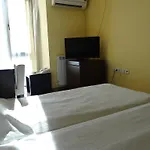 Готель елица