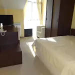 Готель елица