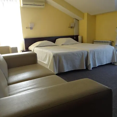 Hotell елица